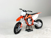 Model motocykla KTM 450 SX-F 1:10 New Ray