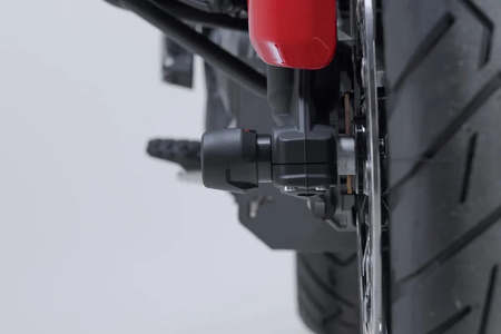 Crash pady tylniej osi SW-Motech DUCATI MULTISTRADA V2 900