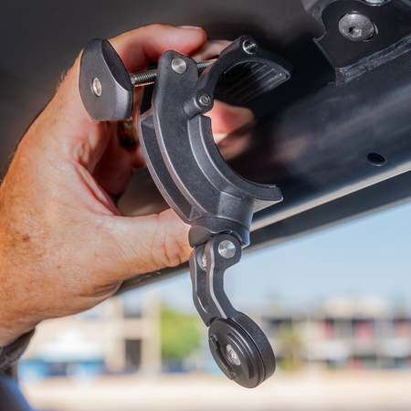 Uchwyt do rury klatki bezpieczeństwa SP Connect SPC+