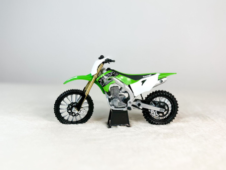 Model motocykla Kawasaki KX450 F 1:12 New Ray