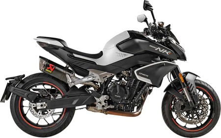 Tłumik Akrapovic Slip-On Line CF Moto NK 800
