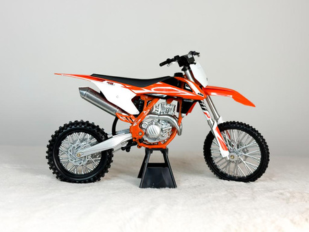 Model motocykla KTM SX-F 450 1:6 New Ray