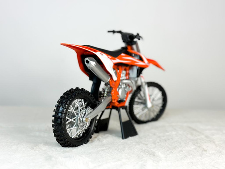 Model motocykla KTM SX-F 450 1:6 New Ray